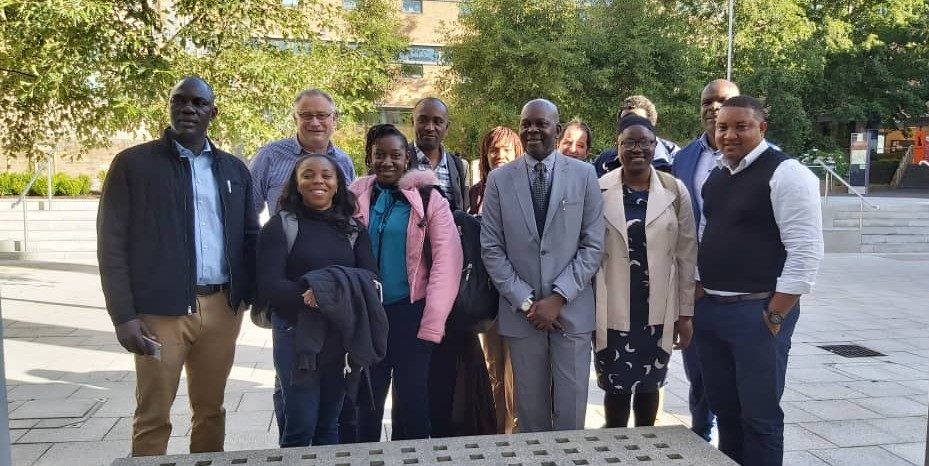 Dr Alastair with a group of researchers